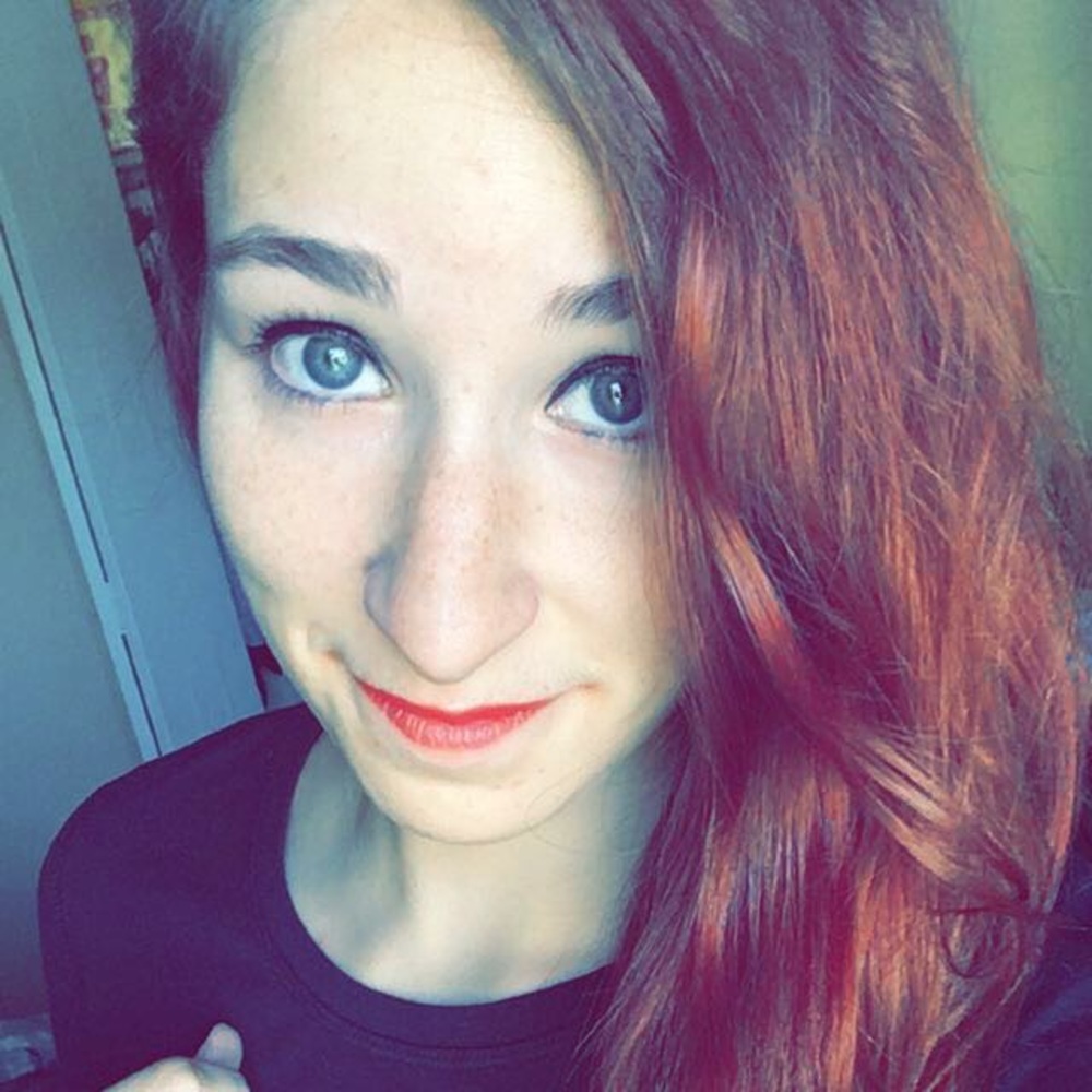 Meet your Posher, Stephanie